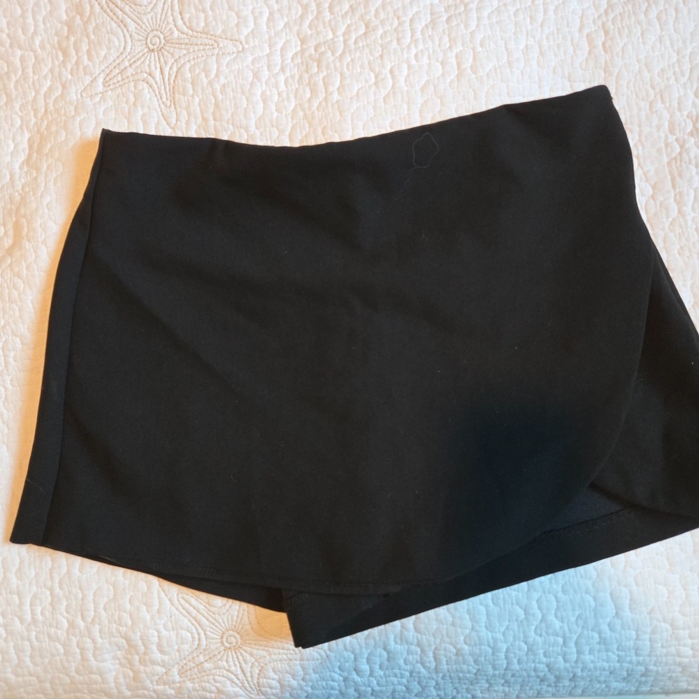 Zara Skorts Womens Large Black Thick Knit Mini Skort Short Skirt